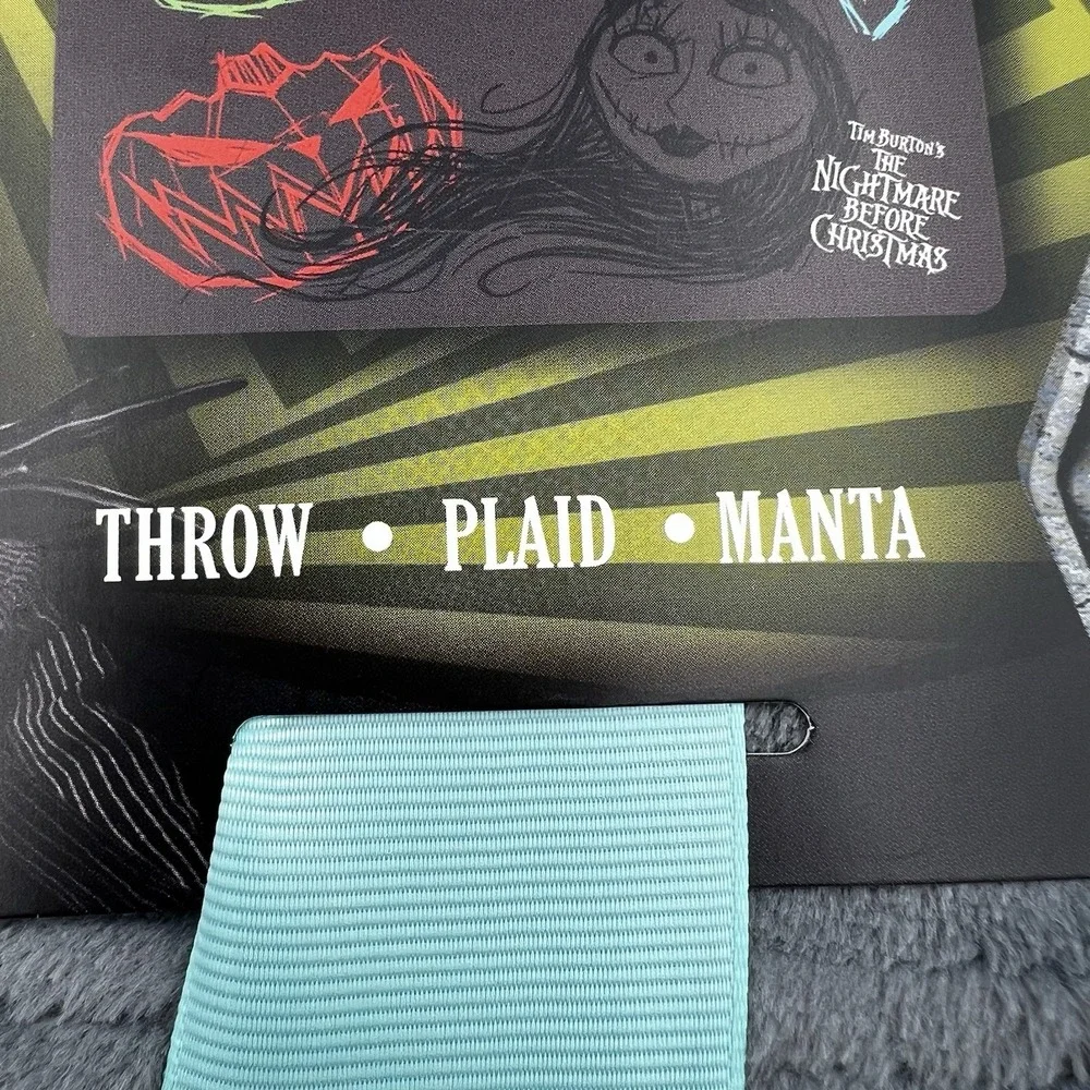 NEW‎ Disney Parks The Nightmare Before Christmas Throw  Blanket 30th Anniversary